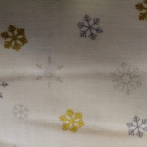 Makower Christmas Print Fabric FQ & 1/2m 100% cotton Snowflake Santa Reindeer