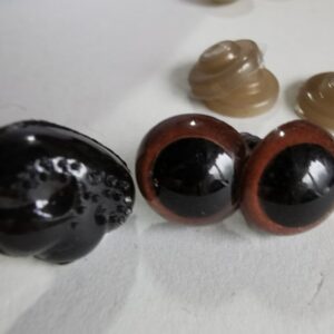 Plastic Toy eyes and Dog noses safety doll making soft animals bears brown and black 16mm to 8mm crafts sewing plushies knitting crochet - brown 16mm